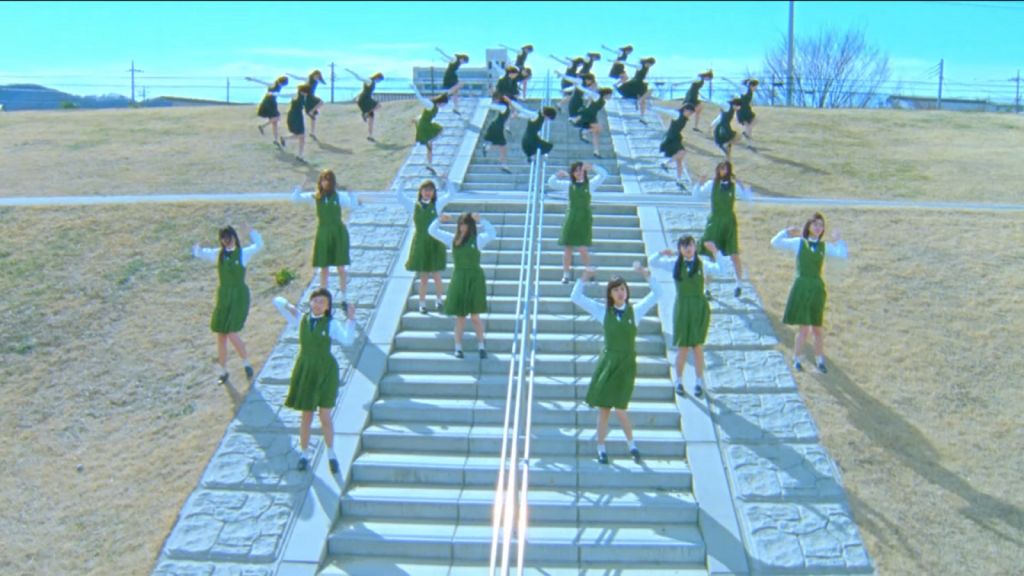 欅坂46 『W-KEYAKIZAKAの詩』ミュージックビデオを解説してみた