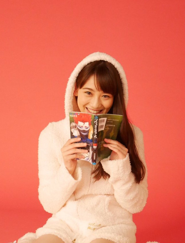 祝♡ハタチ！チームしゃちほこのセンター・秋本帆華ちゃん♡ – AMADOL